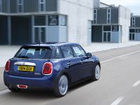 MINI 5-door Hatchback (2015) - picture 139 of 150