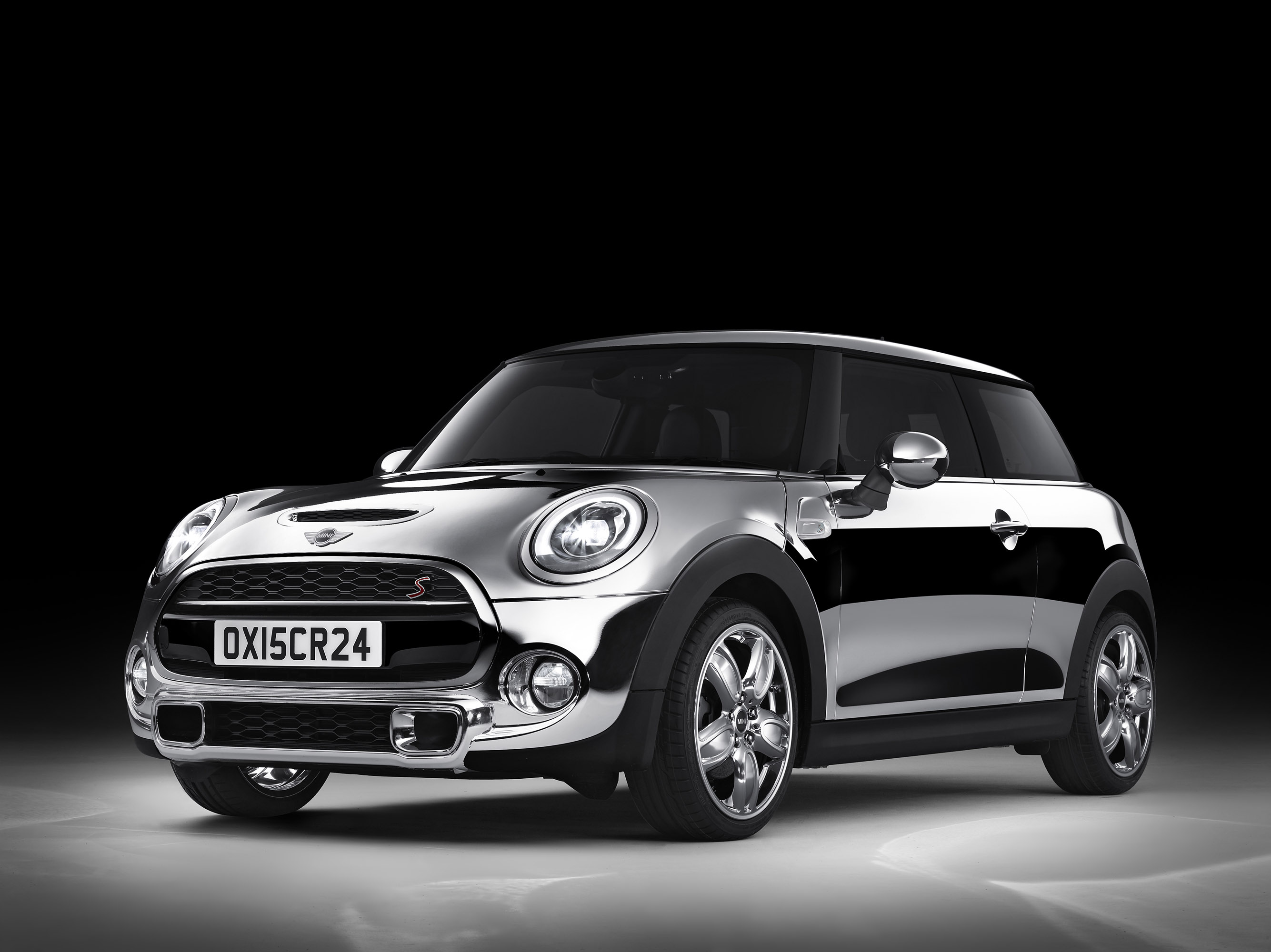 Mini Chrome Line Exterior Deluxe Concept