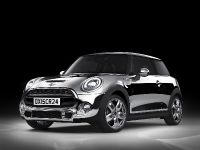 Mini Chrome Line Exterior Deluxe Concept (2015) - picture 1 of 9