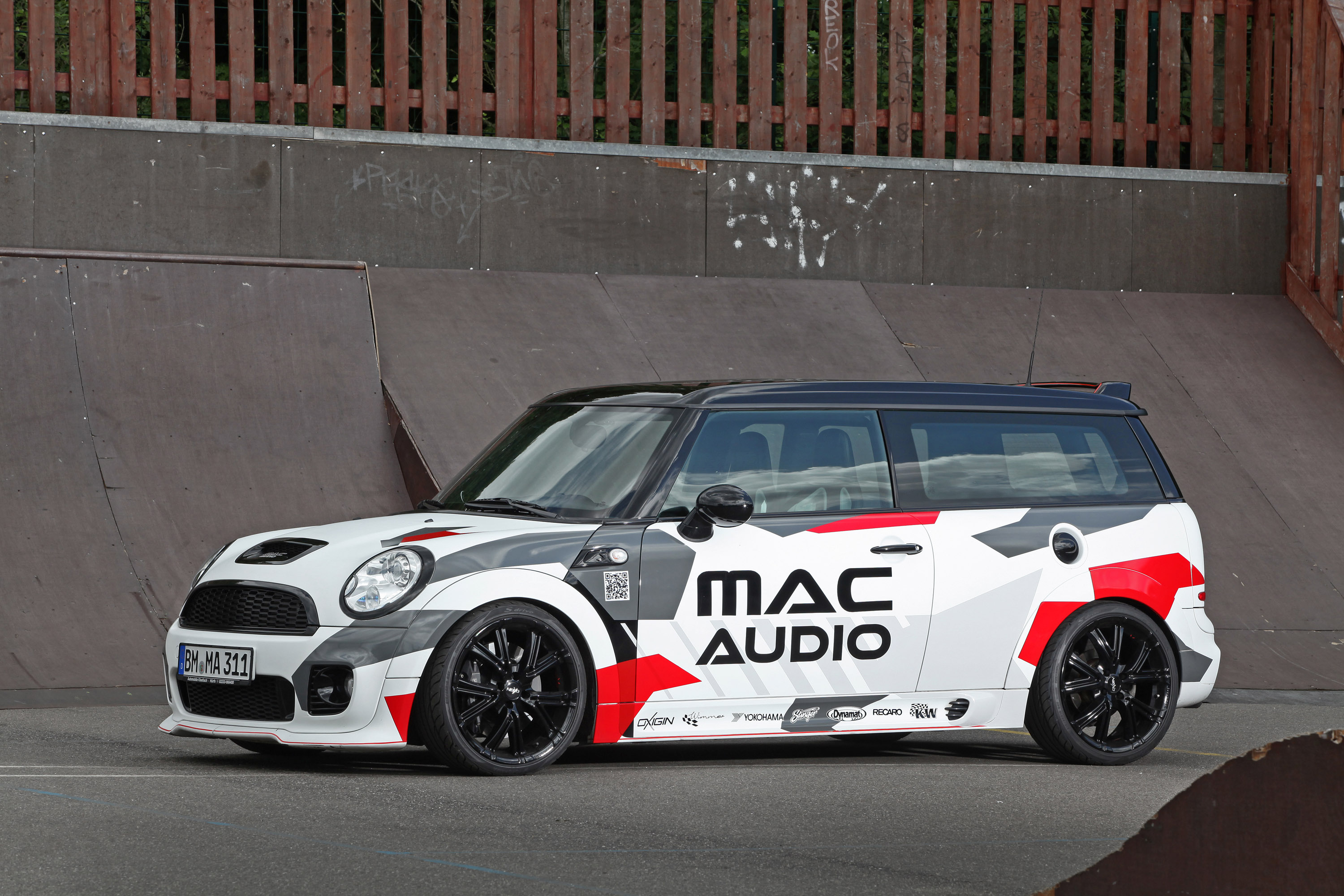 Mini Clubman S with Mac Audio System