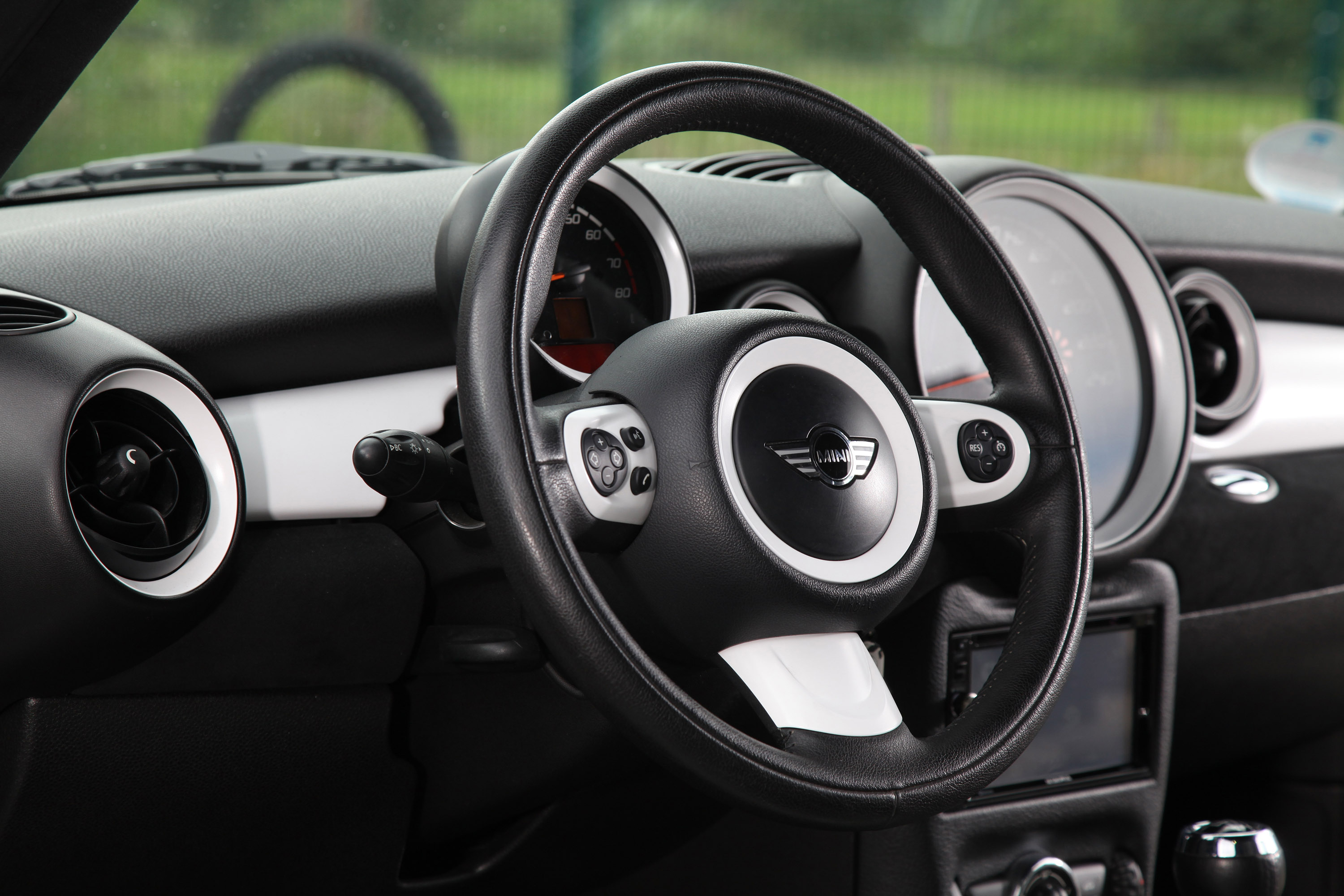 Mini Clubman S with Mac Audio System