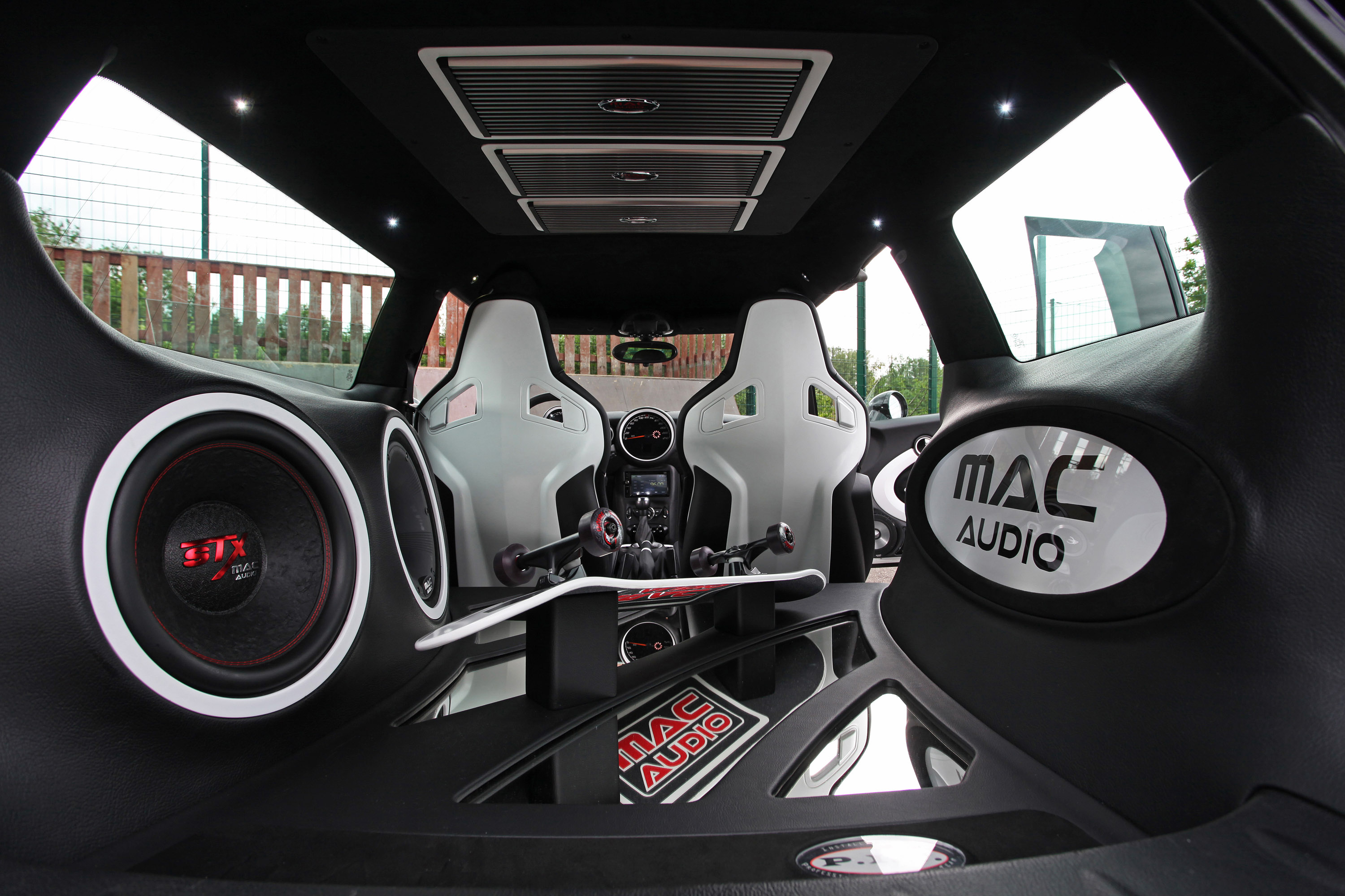 Mini Clubman S with Mac Audio System