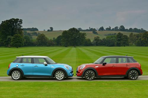 Mini Cooper 5-door (2015) - picture 8 of 13