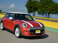 Mini Cooper 5-door (2015) - picture 10 of 13