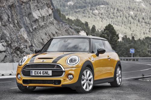MINI Cooper S (2015) - picture 1 of 14