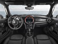 MINI Cooper S (2015) - picture 10 of 14