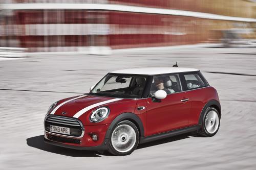 MINI Cooper (2015) - picture 1 of 14