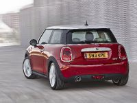 MINI Cooper (2015) - picture 8 of 14