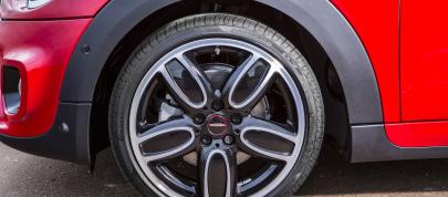 MINI Sport Pack (2015) - picture 7 of 8