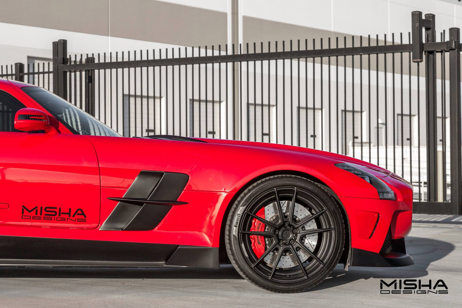 MISHA Mercedes-Benz SLS AMG