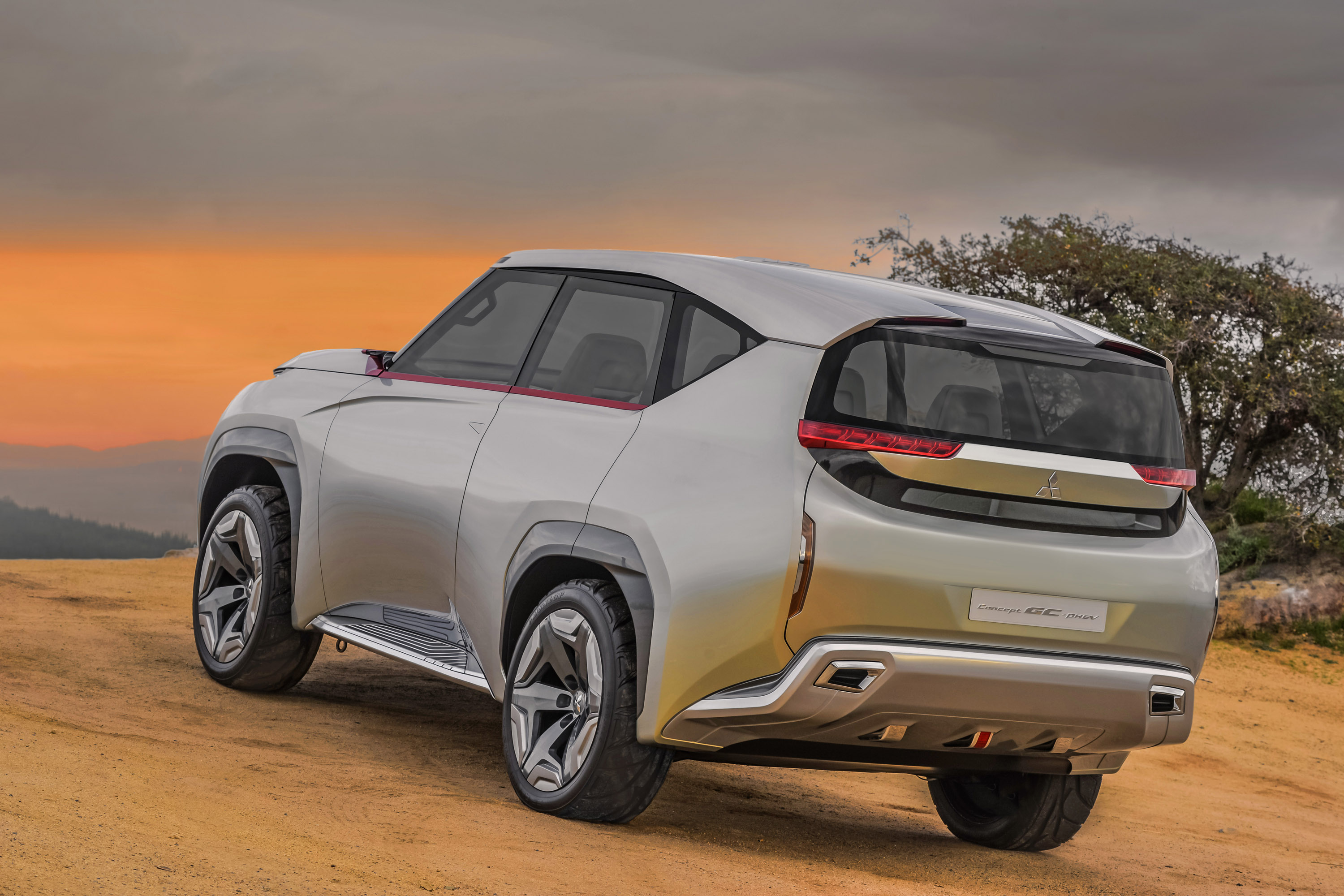 Mitsubishi Concept GC-PHEV