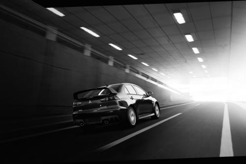 Mitsubishi Lancer Evolution GSR (2015) - picture 1 of 2