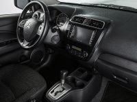 Mitsubishi Mirage ES (2015) - picture 8 of 13