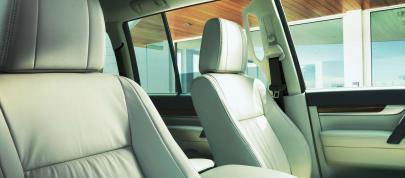 Mitsubishi Pajero Facelift (2015) - picture 20 of 29