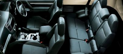 Mitsubishi Pajero Facelift (2015) - picture 23 of 29