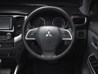 Mitsubishi Triton (2015)