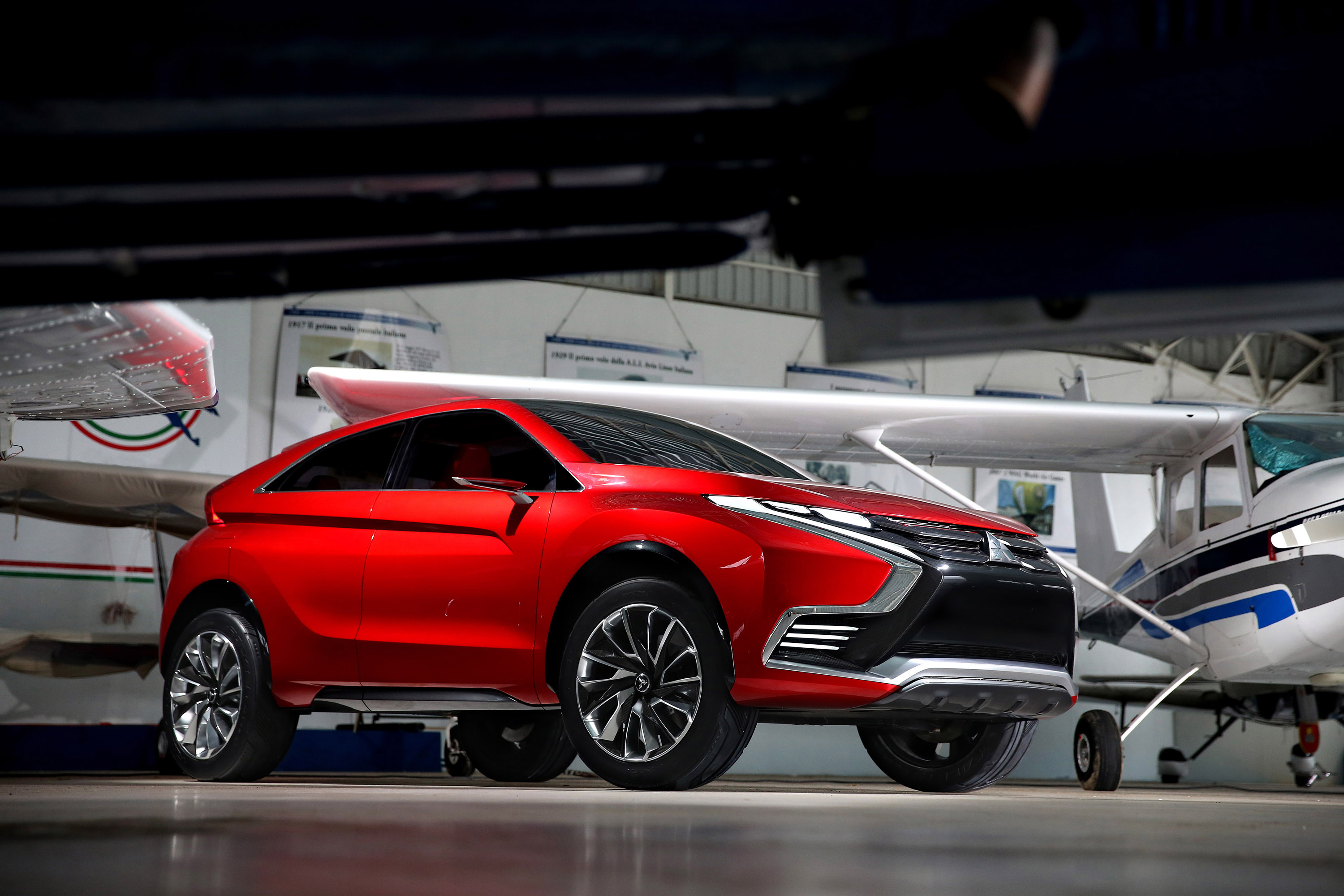 Mitsubishi XR-PHEV II Concept