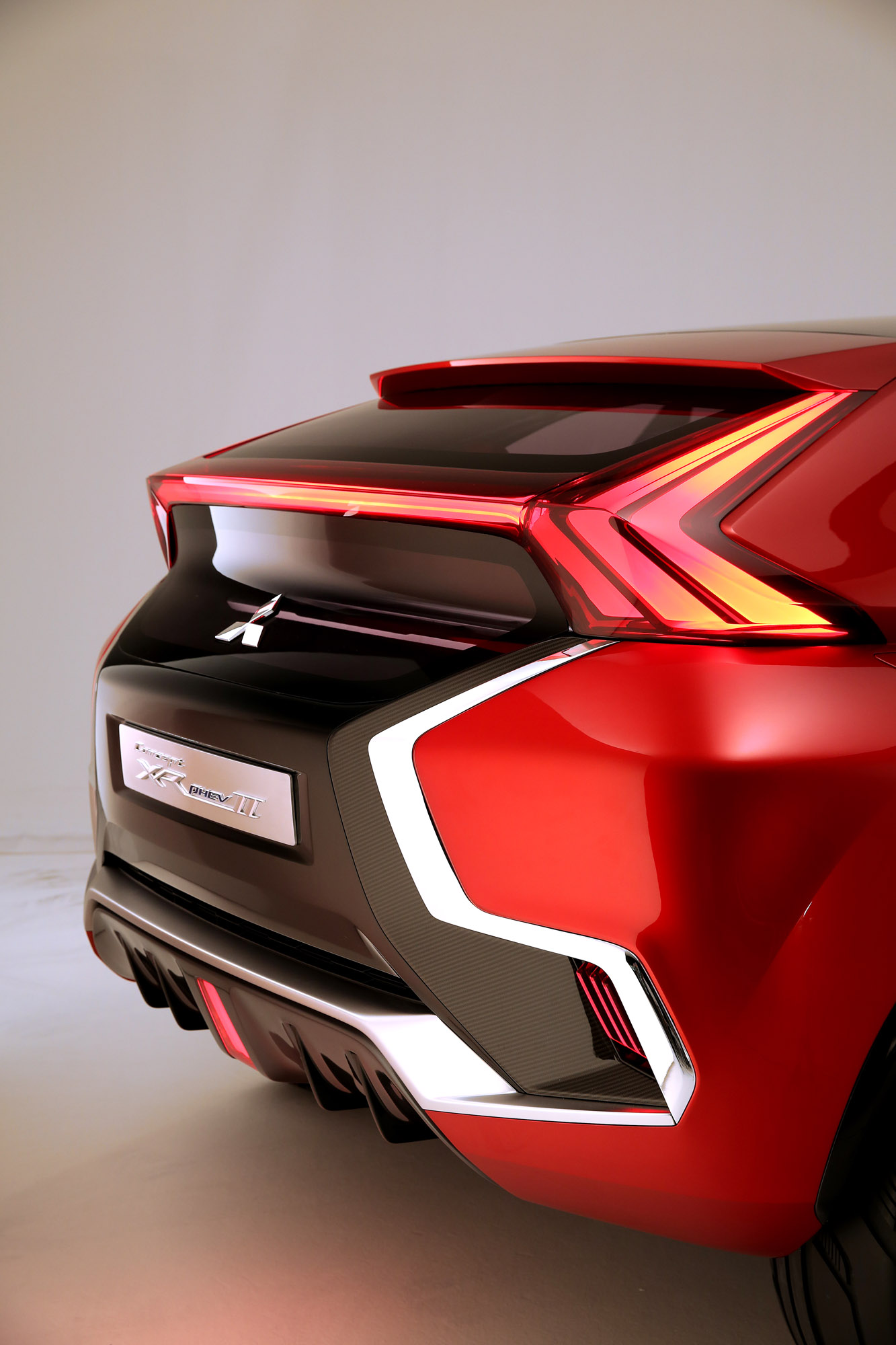 Mitsubishi XR-PHEV II Concept