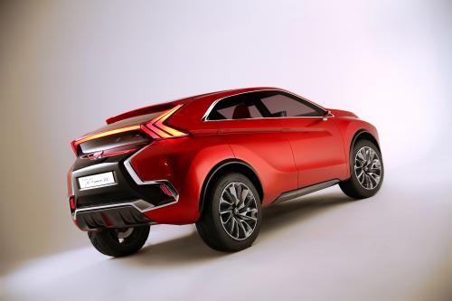 Mitsubishi XR-PHEV II Concept (2015) - picture 16 of 35