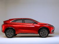 Mitsubishi XR-PHEV II Concept (2015) - picture 13 of 35