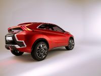 Mitsubishi XR-PHEV II Concept (2015) - picture 19 of 35