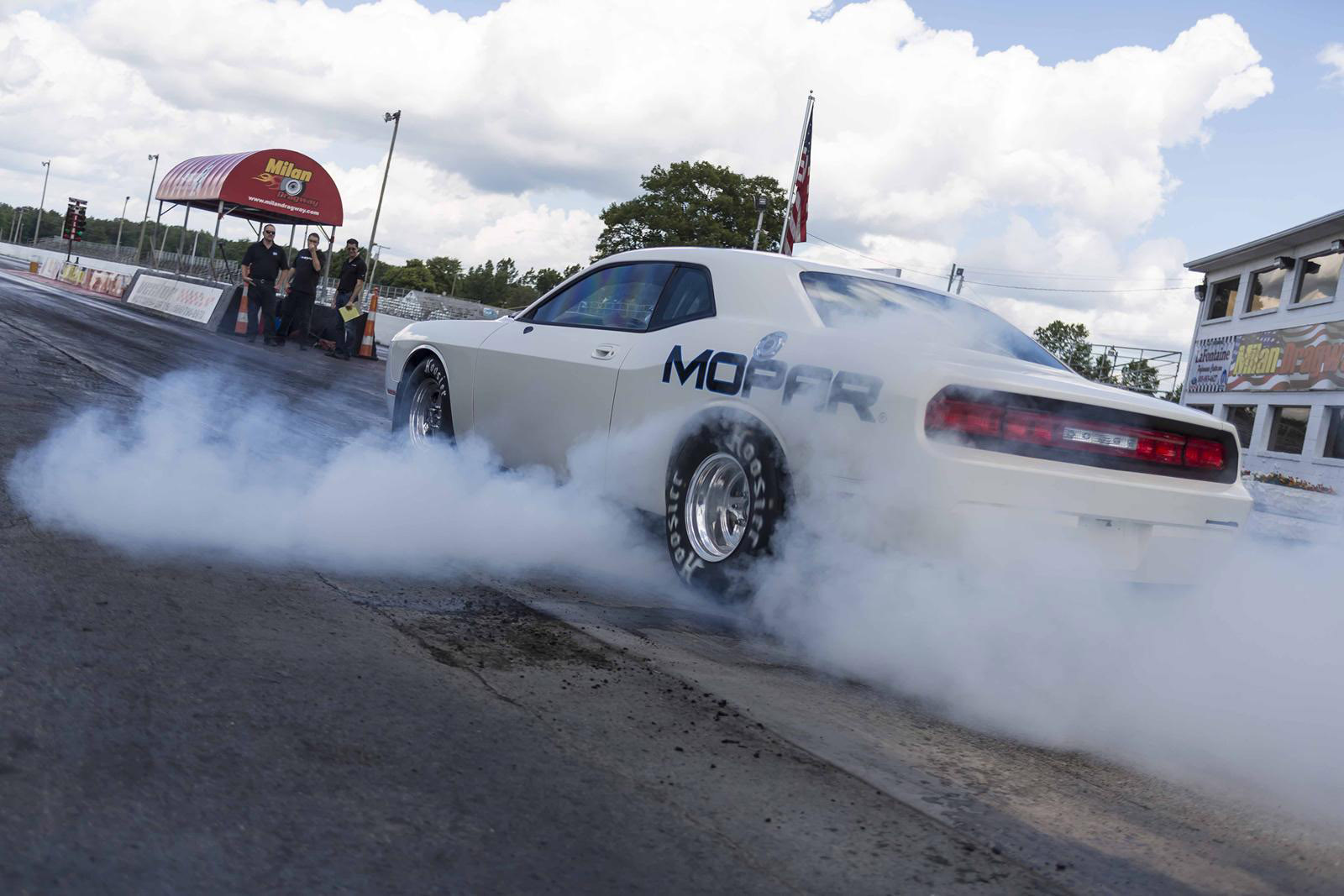 Mopar Dodge Challenger Drag Pak