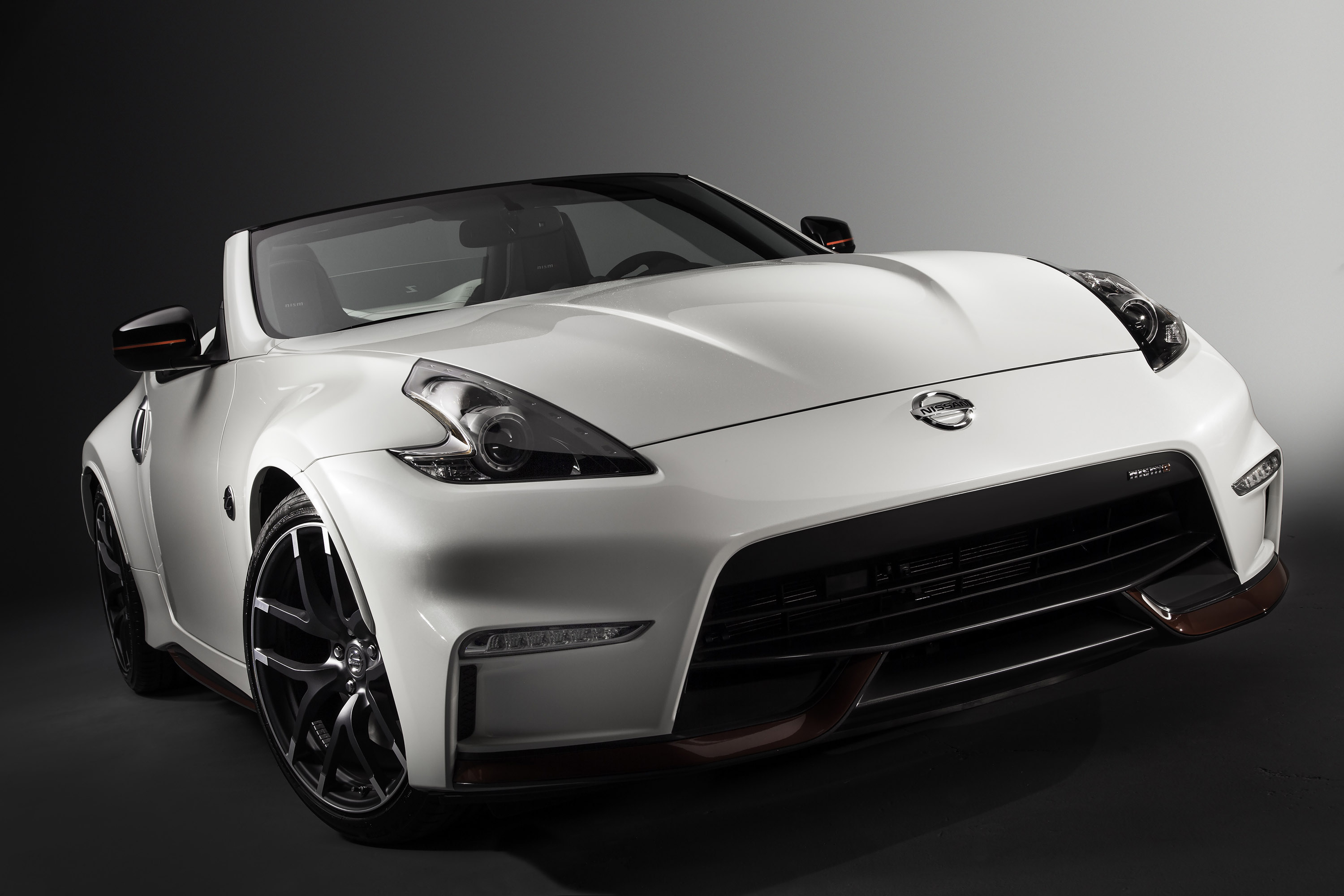 Nissan 370Z NISMO Roadster Concept