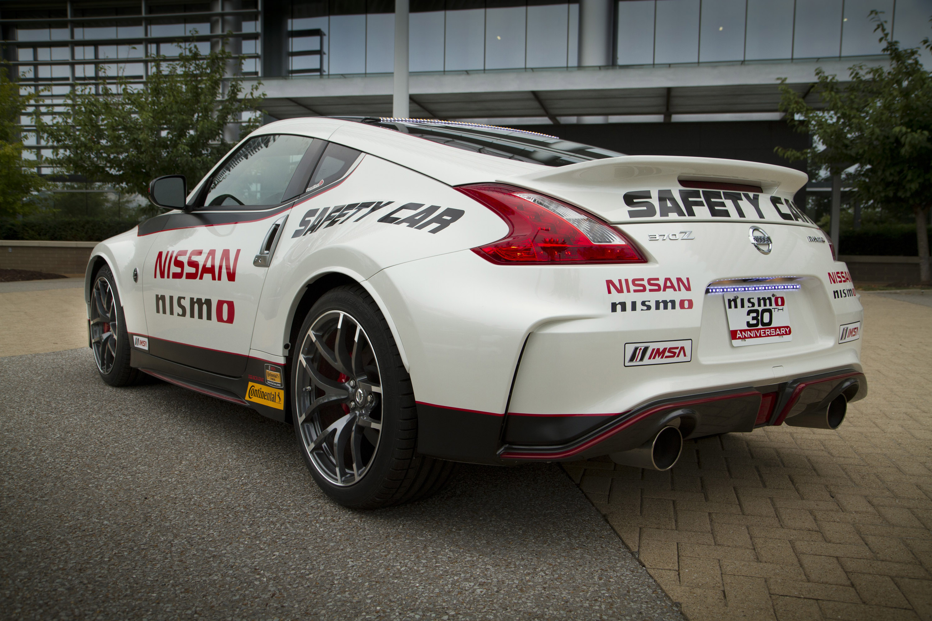 Nissan 370Z NISMO Safety Car