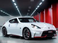 Nissan 370Z NISMO (2015) - picture 3 of 19