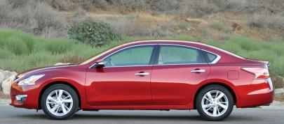 Nissan Altima (2015) - picture 4 of 6