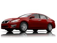 Nissan Altima (2015) - picture 1 of 6