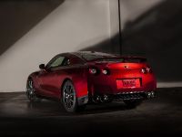 Nissan GT-R (2015) - picture 4 of 26