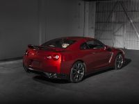 Nissan GT-R (2015) - picture 5 of 26