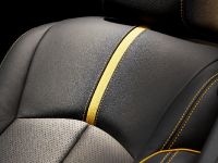 Nissan Juke (2015) - picture 11 of 22