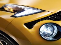 Nissan Juke (2015) - picture 18 of 22