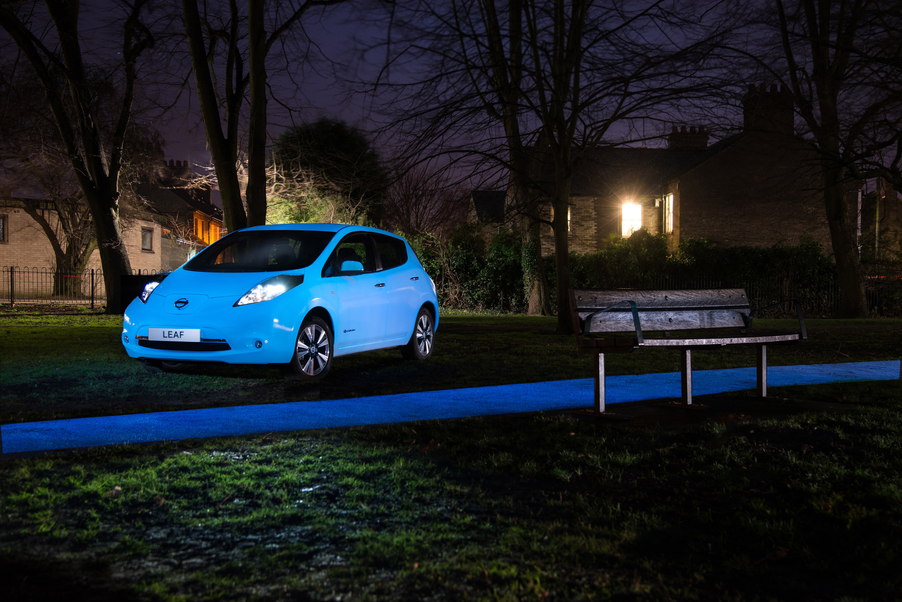 Nissan Leaf Glow-in-the-Dark