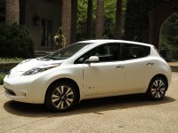 Nissan LEAF (2015) - picture 4 of 9