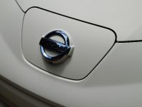 Nissan LEAF (2015) - picture 6 of 9
