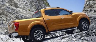 Nissan Navara (2015) - picture 20 of 48