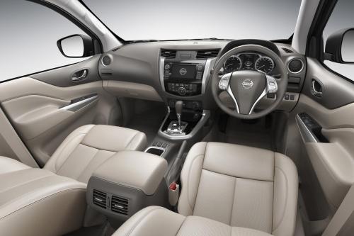 Nissan Navara (2015) - picture 48 of 48