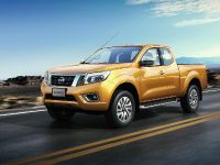 Nissan Navara (2015) - picture 30 of 48