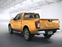Nissan Navara (2015) - picture 34 of 48