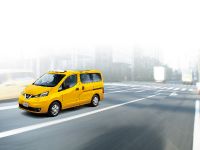 Nissan NV200 Taxi (2015) - picture 2 of 16