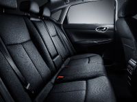 Nissan Sentra (2015) - picture 10 of 18