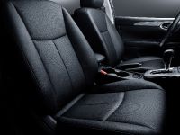 Nissan Sentra (2015) - picture 11 of 18