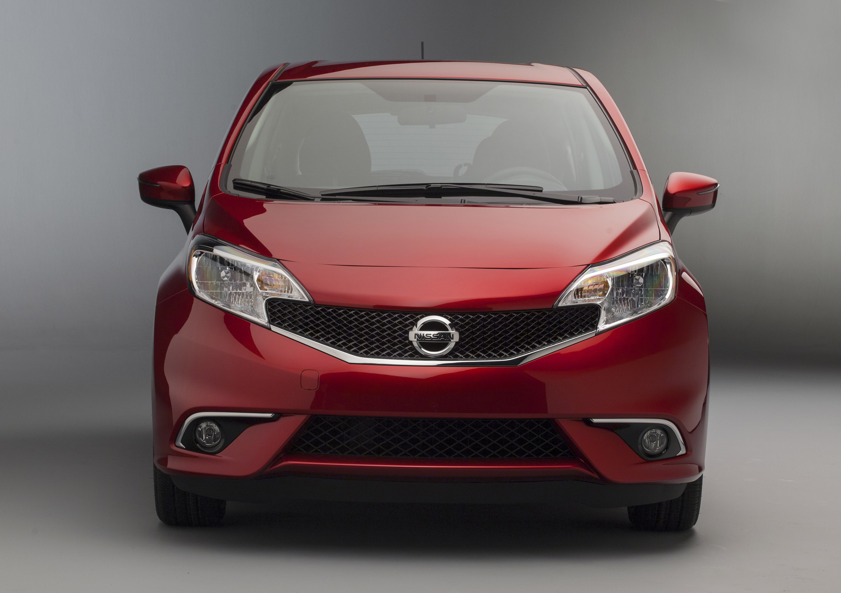 Nissan Versa Note SR