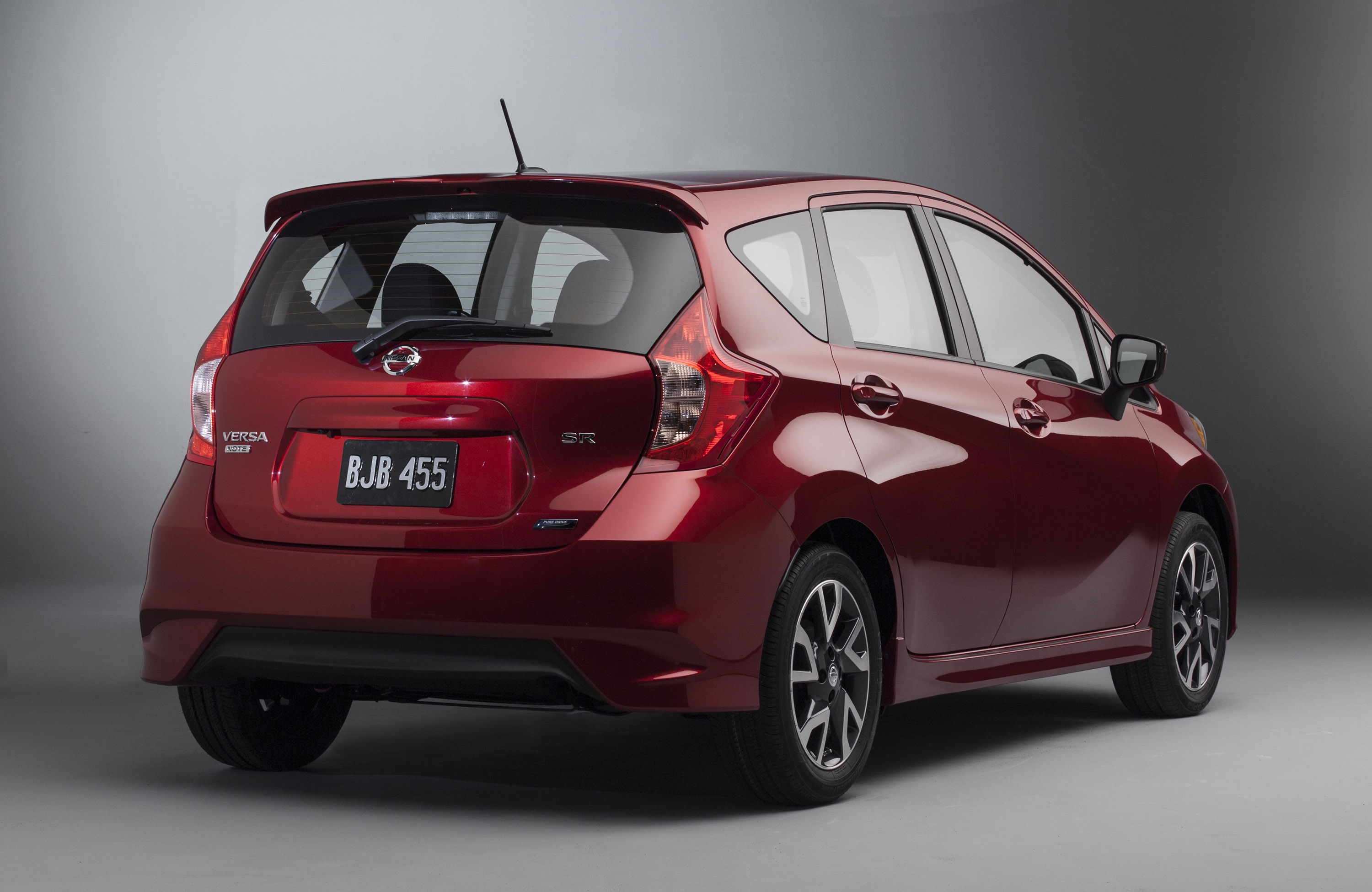 Nissan Versa Note SR