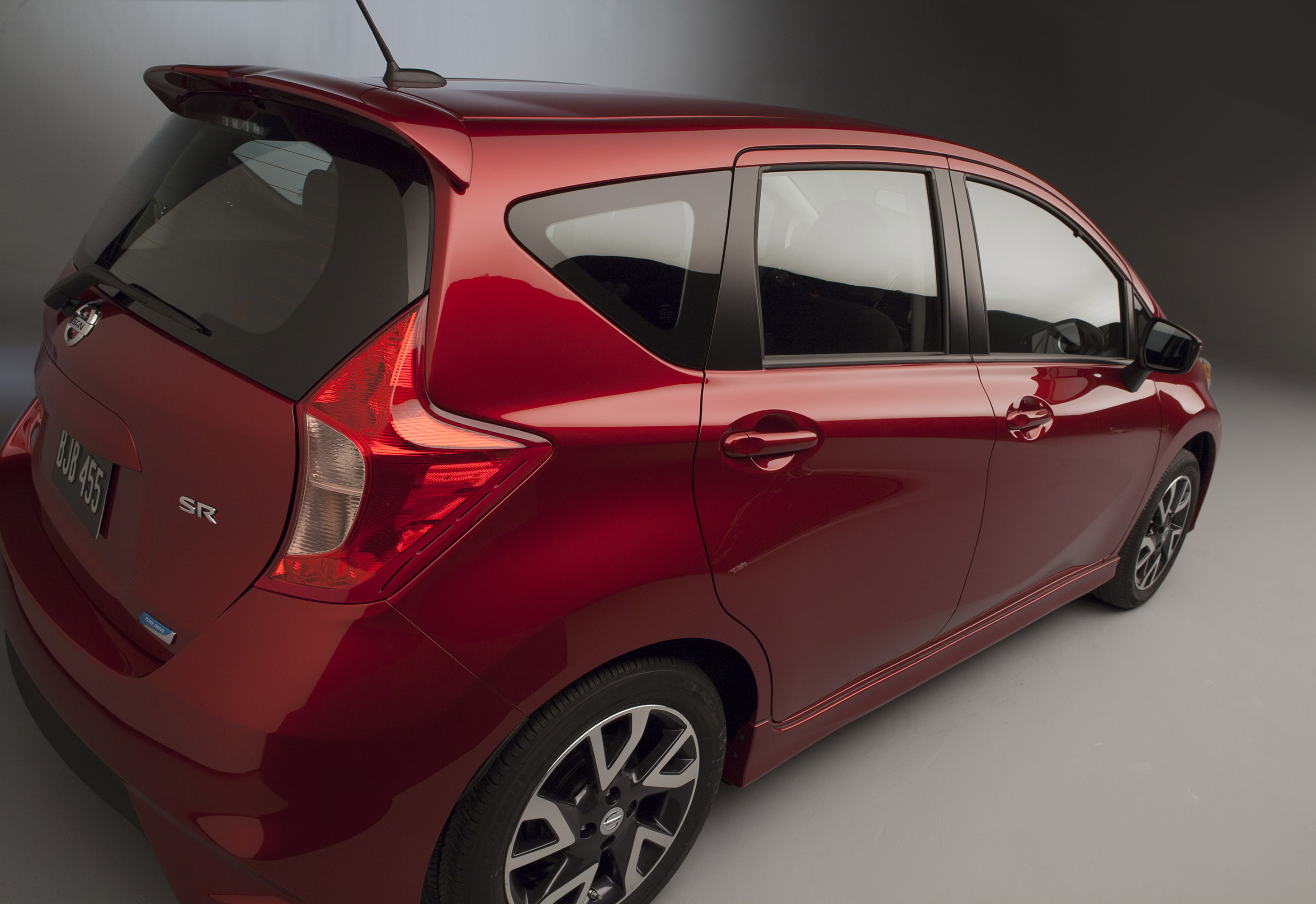 Nissan Versa Note SR