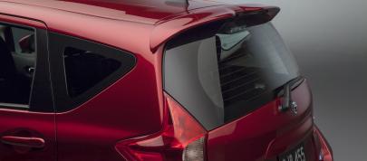 Nissan Versa Note SR (2015) - picture 15 of 16