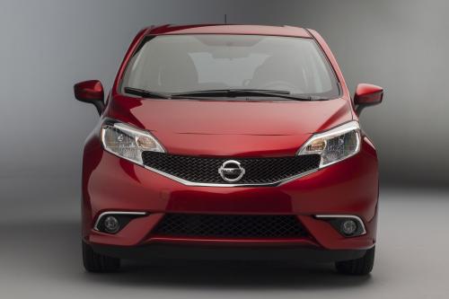 Nissan Versa Note SR (2015) - picture 1 of 16